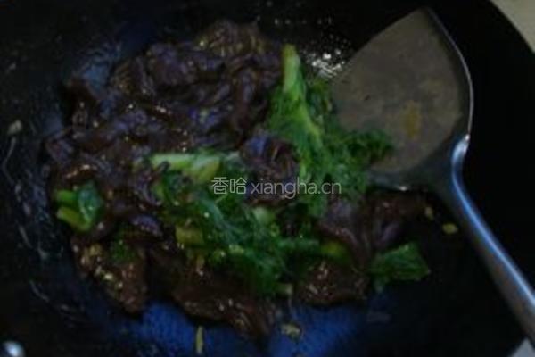 清炒红乳牛肝菌的做法图解9