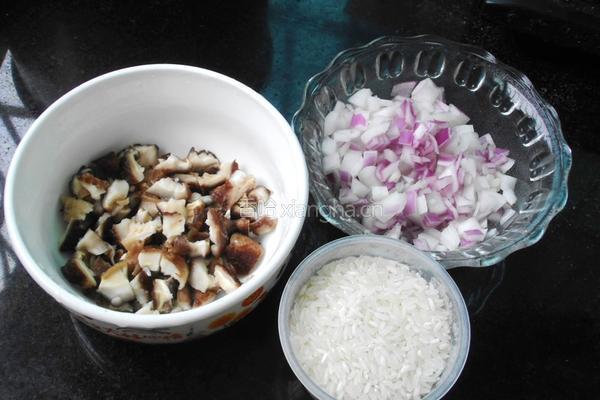 香菇橄榄焗饭的做法图解2