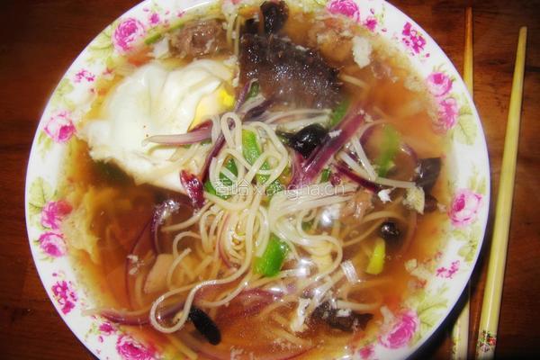 海参牛肉面的做法图解11