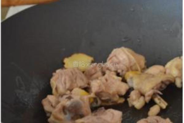 土豆烧鸡块的做法图解4