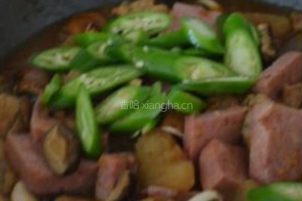 土豆烧鸡块的做法图解8
