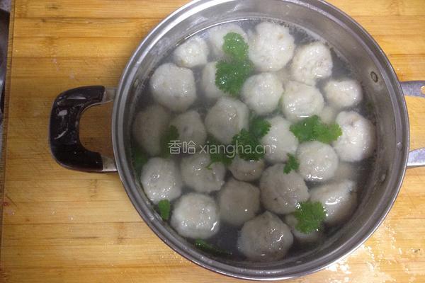 鲜鲜鱼丸汤