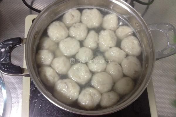 鲜鲜鱼丸汤的做法图解4