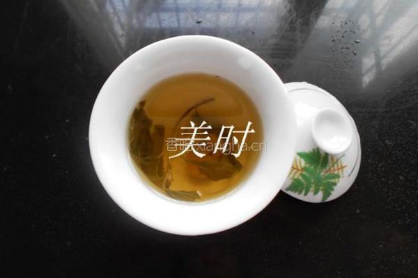 薄荷菊花茶