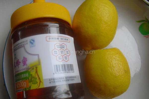 蜂蜜柠檬茶的做法图解1