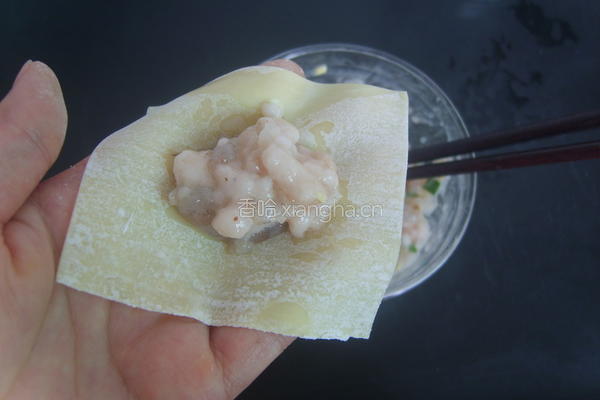 鲜虾云吞面的做法图解7