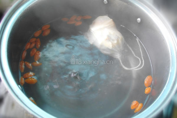 黄芪虾仁汤的做法图解4