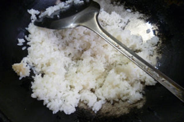 橄榄菜炒饭的做法图解2