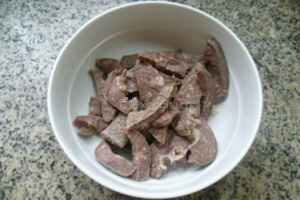 香干拌猪肺的做法图解4