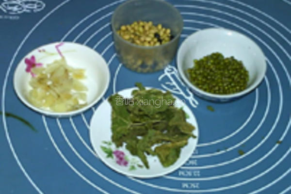 绿桑百合豆浆的做法图解1