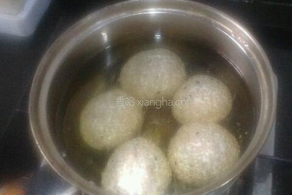 榨菜鲜肉麻球的做法图解8