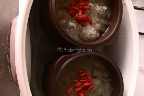 银耳雪梨羹的做法图解10