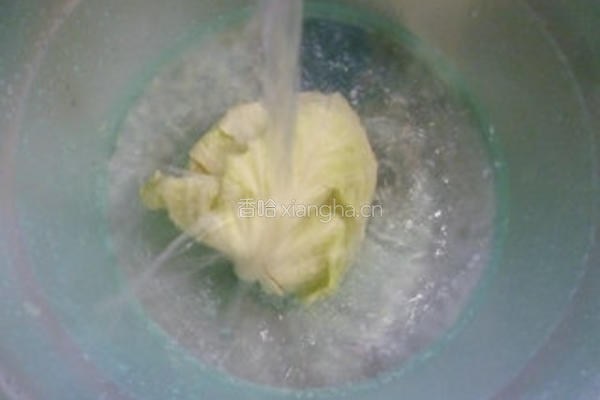 蒜末牛心菜的做法图解3