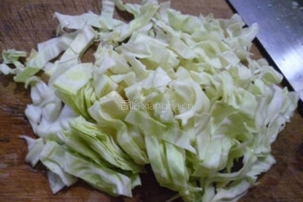 蒜末牛心菜的做法图解4