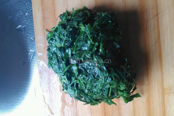 凉拌荠菜的做法图解3