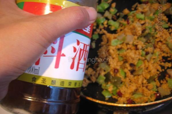 辣炒鲫鱼籽的做法图解11