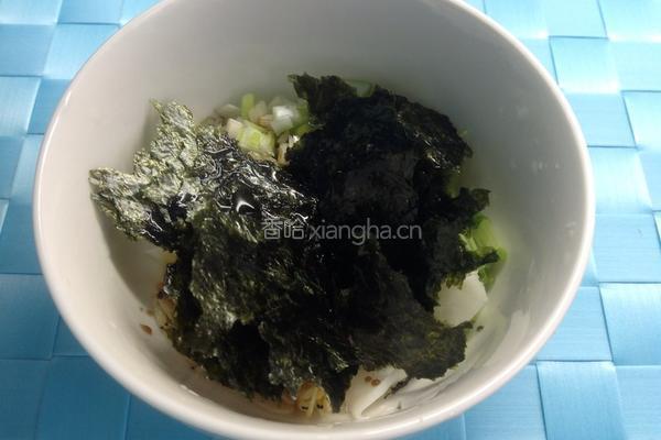虾皮紫菜汤的做法图解2