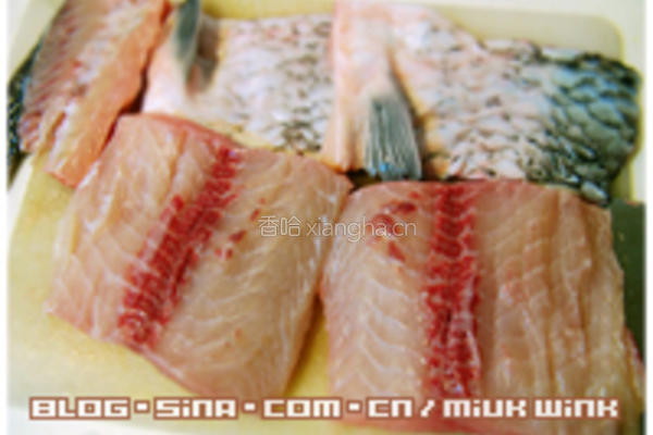 细嫩如腐手工鱼丸的做法图解1