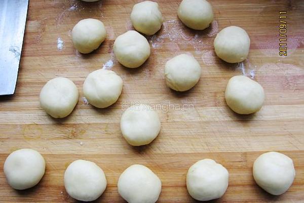 榨菜鲜肉月饼的做法图解4