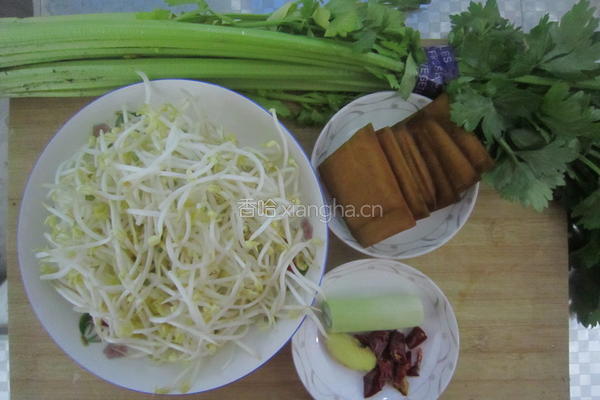 香干炒青芹的做法图解1