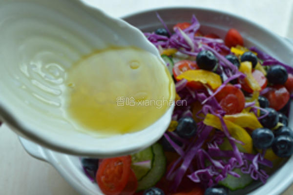 橄榄油果蔬沙拉的做法图解5