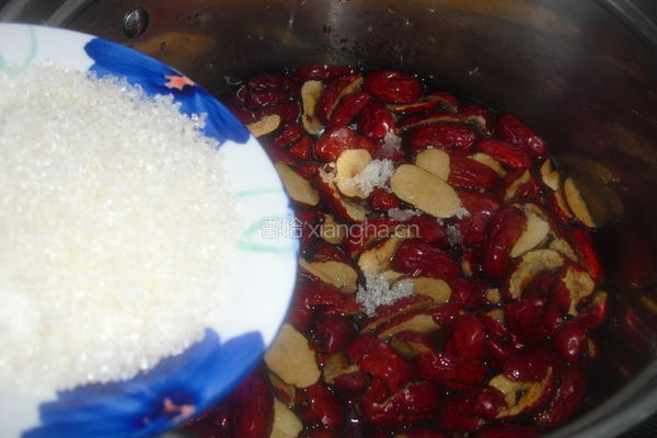 蜂蜜枣茶的做法图解4