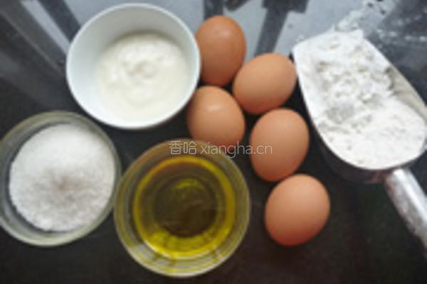 酸奶纸杯蛋糕的做法图解1