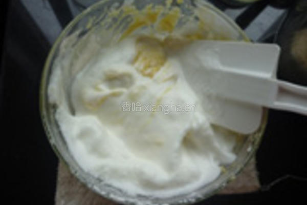 酸奶纸杯蛋糕的做法图解12
