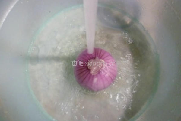 洋葱牛心菜炒粉条的做法图解2