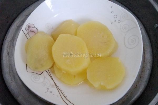日式煎海苔土豆饼的做法图解1