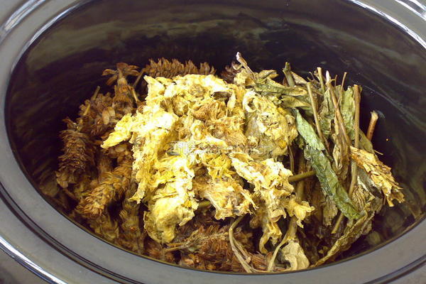 红糖夏桑菊的做法图解2