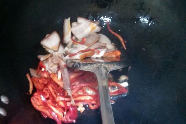 猪头肉炒面的做法图解3