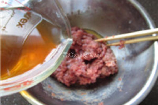 龙井茶香牛肉水饺的做法图解5