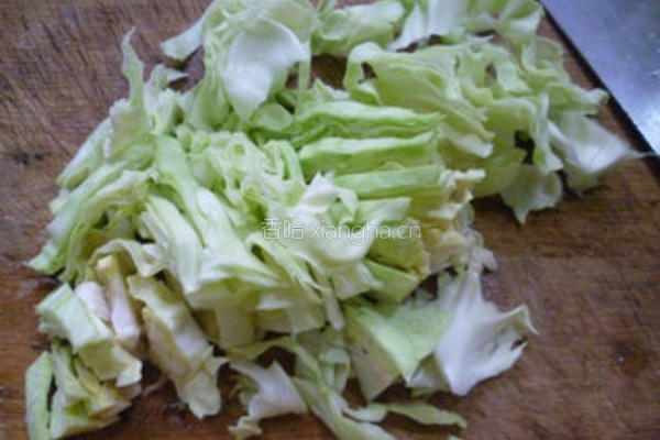 梅豆炒牛心菜的做法图解5