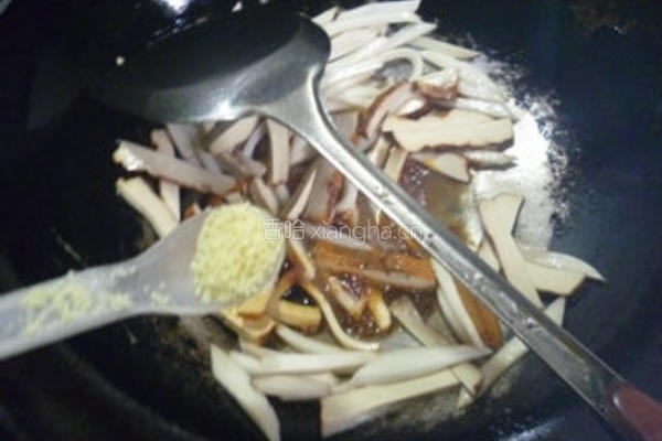 杏鲍菇炒香干的做法图解9