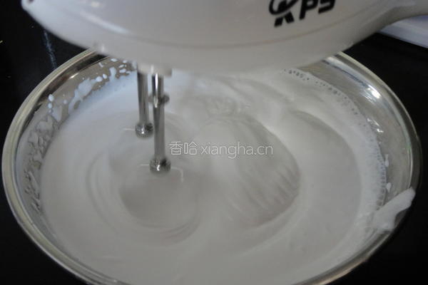 草莓蛋糕的做法图解9