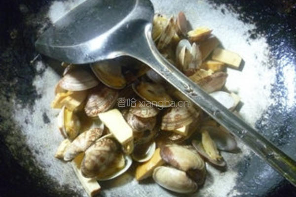 香干炒花蛤的做法图解10