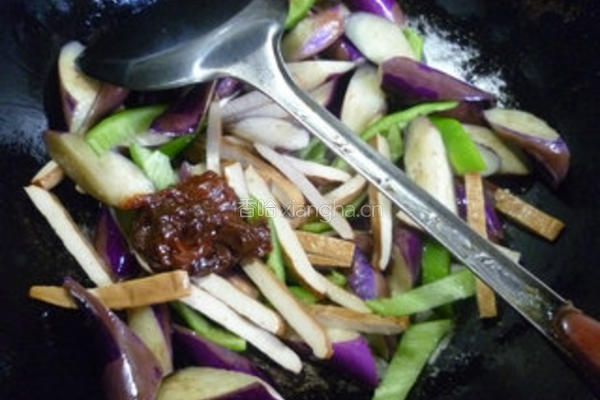 香干炒茄子的做法图解9
