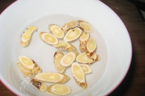 冬菇鸡汤的做法图解4