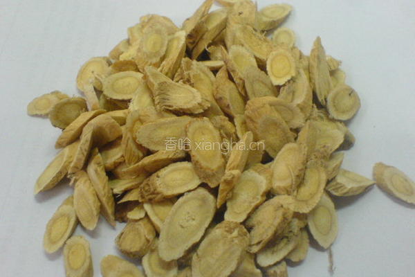 黄芪虫草花鸡架汤的做法图解1