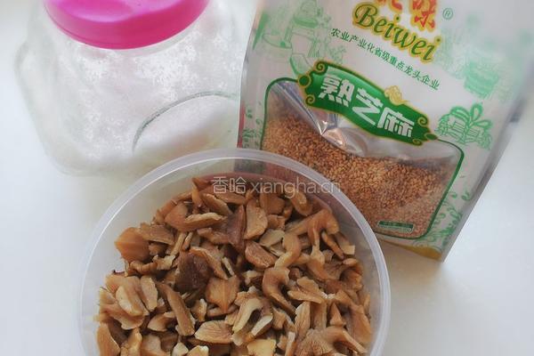 琥珀核桃仁的做法图解2