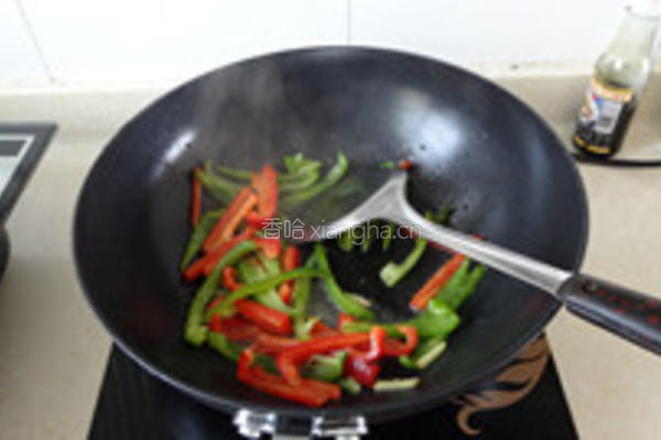 甜椒肉丝的做法图解3