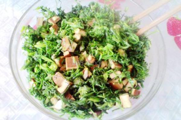 荠菜拌香干的做法图解6