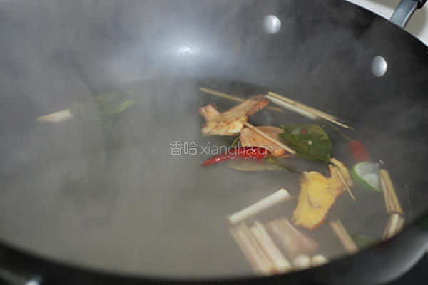 冬阴功火锅的做法图解2