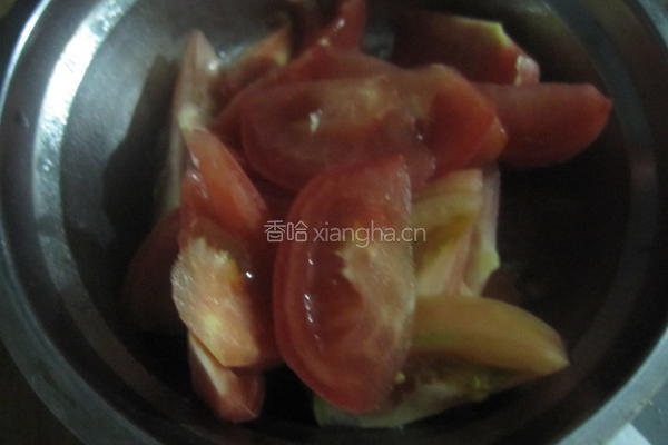 西红柿肉丝面的做法图解2