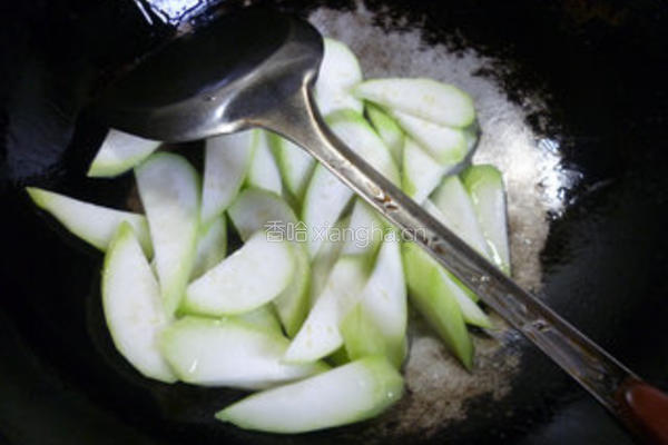 榨菜炒夜开花的做法图解4