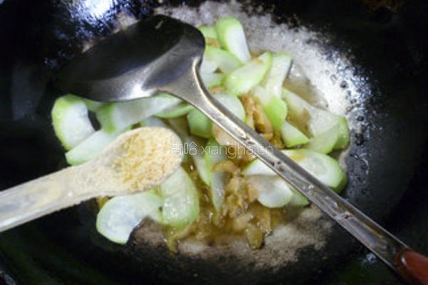 榨菜炒夜开花的做法图解8