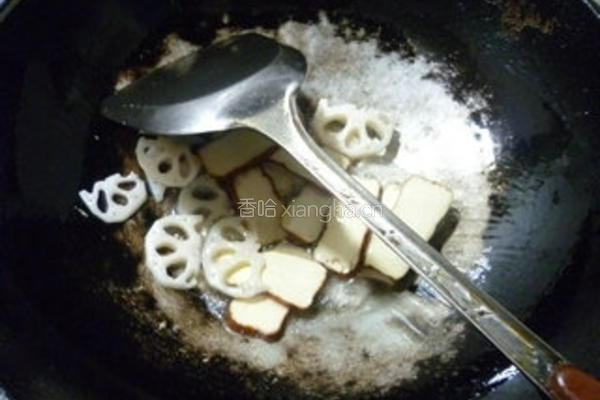 韭菜芽杂炒红肠的做法图解8