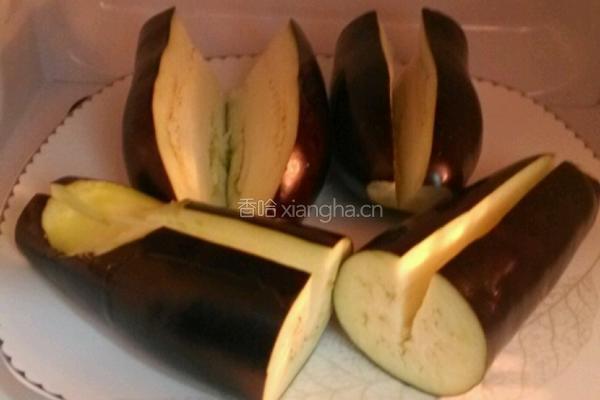微波炉烤茄子的做法图解2