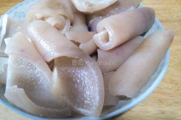 自制皮冻的做法图解1